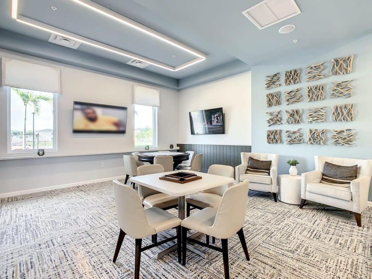 Gorgeous 2Br Lakeview Condo With Waterpark Kissimmee Dış mekan fotoğraf