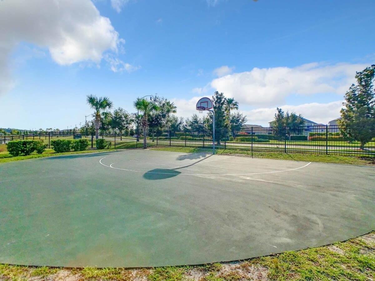 Gorgeous 2Br Lakeview Condo With Waterpark Kissimmee Dış mekan fotoğraf