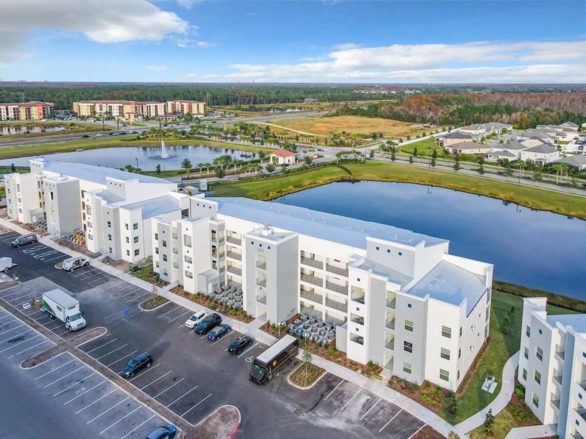 Gorgeous 2Br Lakeview Condo With Waterpark Kissimmee Dış mekan fotoğraf
